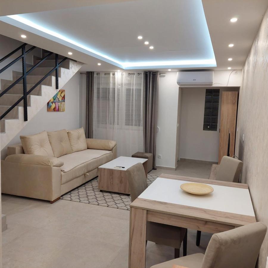 Apartman Lux Jelena Surcin Экстерьер фото